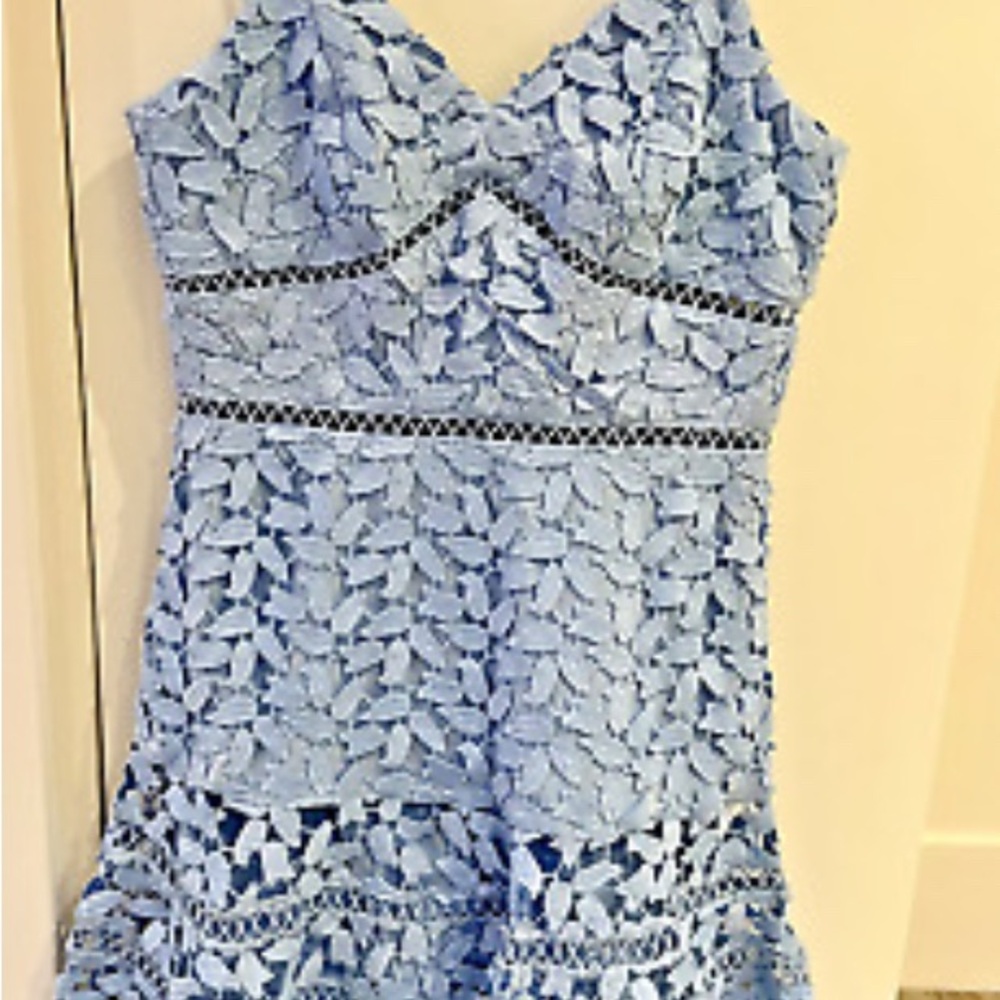 Simplee - Light Blue Lace Mini Dress - Picture 2 of 3